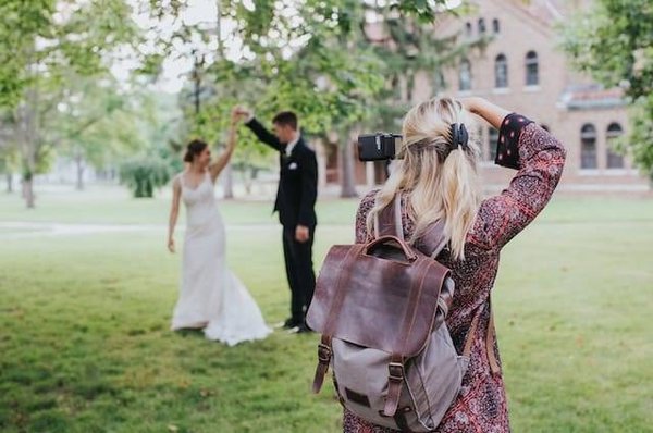 Les idées de poses et de décors originaux pour un mariage réussi